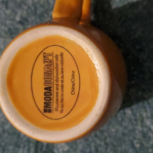 Microwave/Dishwasher Safe Mug - Picture 3 of 4